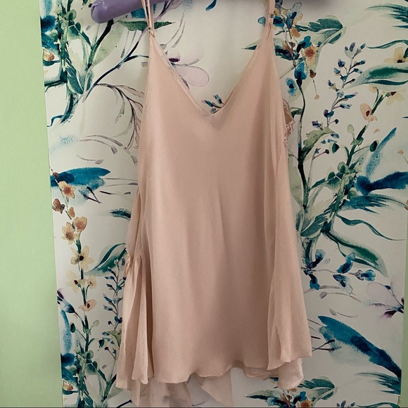 ✨SOLD✨ soft pink camisole 💓 - Picture 12 of 15
